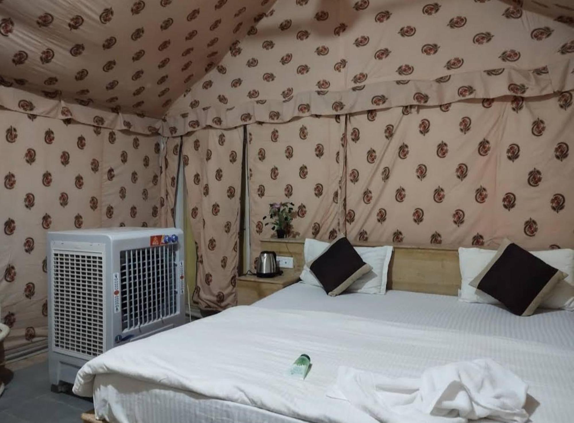 Sam Dunes Desert Luxury Camp & Resort Jaisalmer Εξωτερικό φωτογραφία